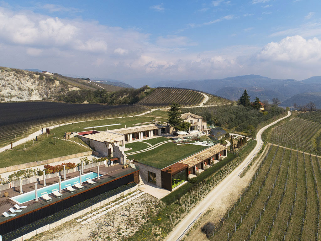 Tenuta Le Cave, vignoble et terrasse naturelle au coeur de la Valpolicella